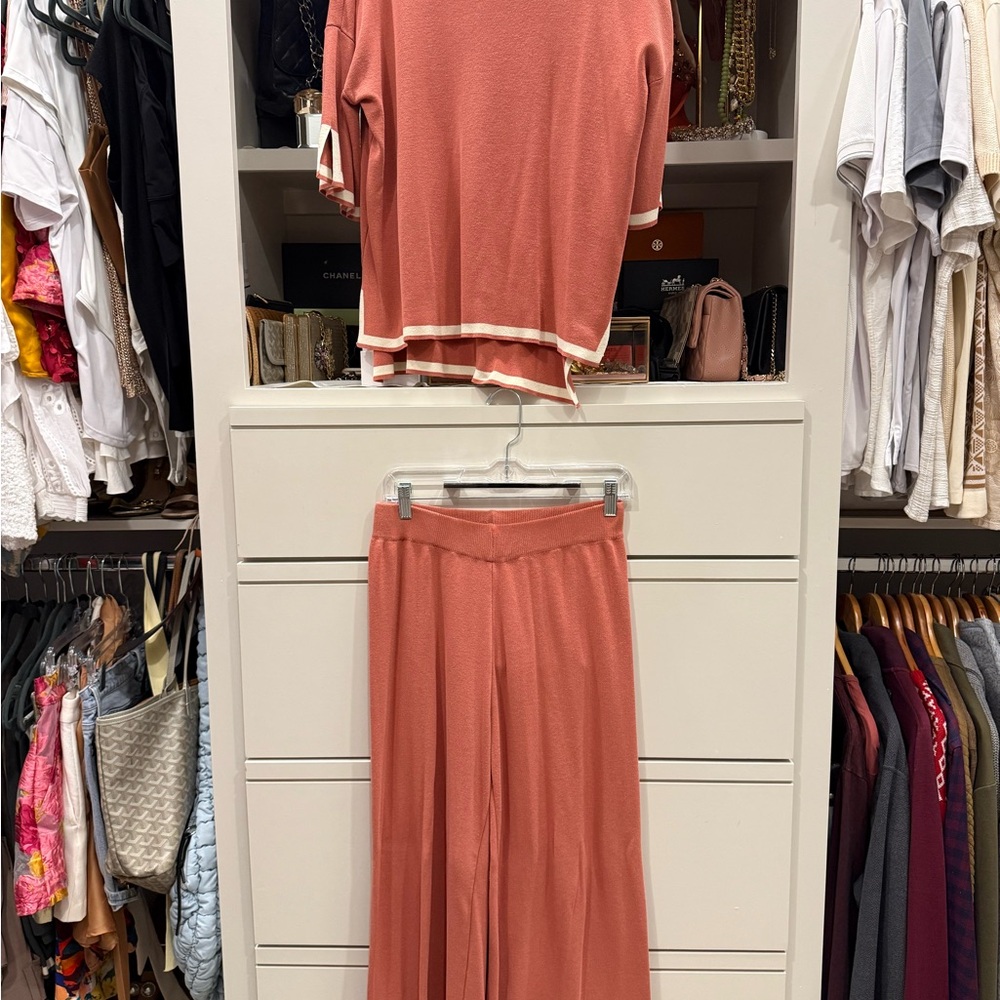 Amazon Women's Short Sleeve Set - Coral with Cream Stripe